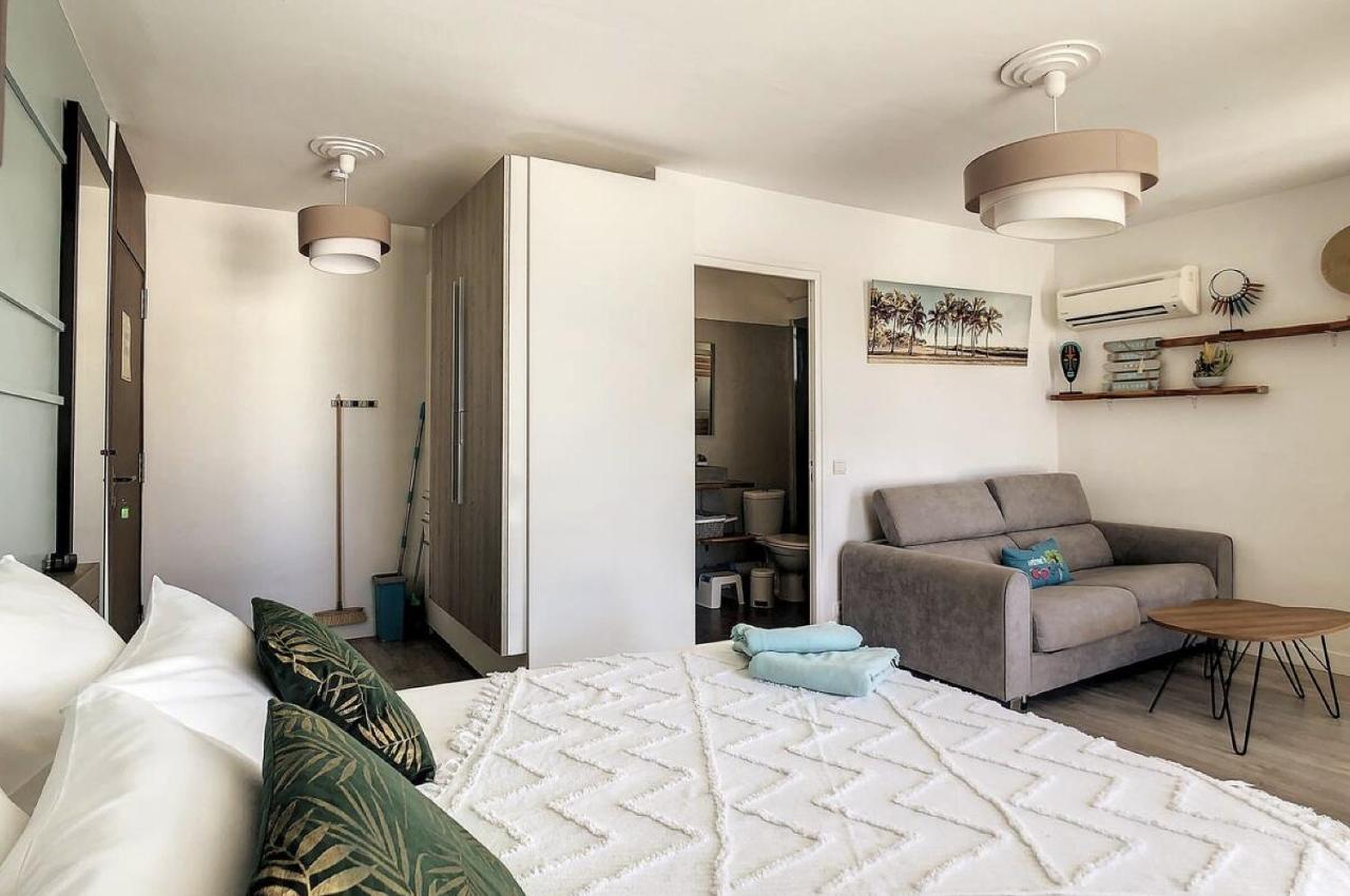 Archipel Guadeloupeen - Elegant Cocon D'Architecte 2 Etoiles Entre Grand Balcon, Piscine & Lagon Сен Франсоа Екстериор снимка