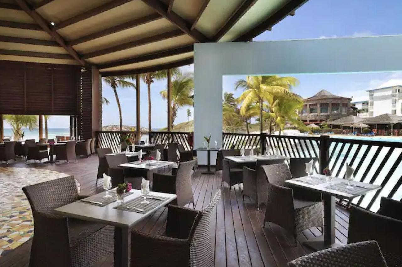 Archipel Guadeloupeen - Elegant Cocon D'Architecte 2 Etoiles Entre Grand Balcon, Piscine & Lagon Сен Франсоа Екстериор снимка